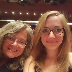 Meet your Posher, Michele